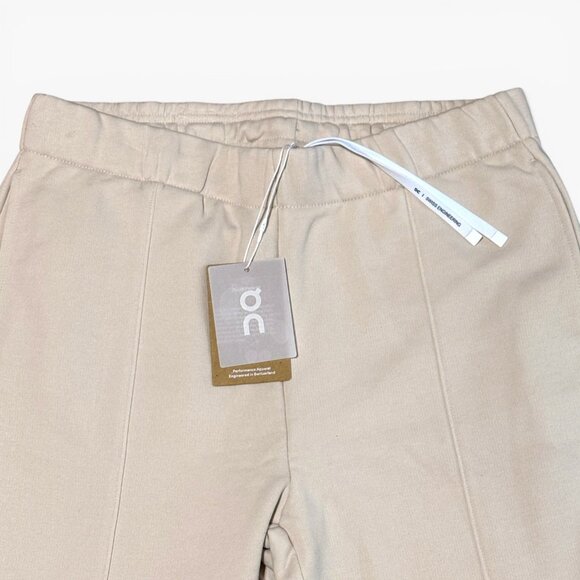 On Running Women’s Club Pants Joggers Silver Beige Large NWT - Picture 3 of 12